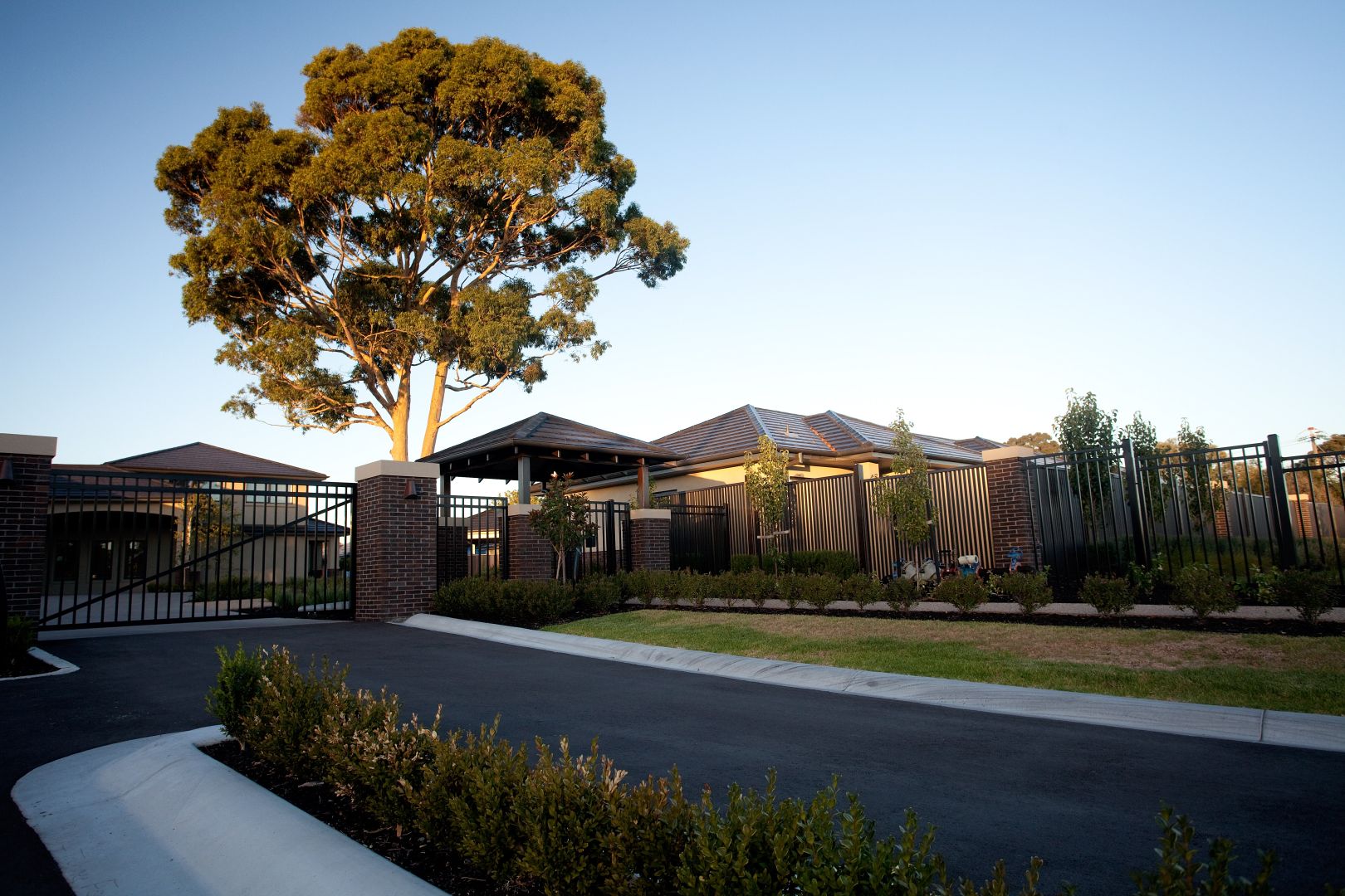 Mornington Twobedroom luxury retirement villa with one car space